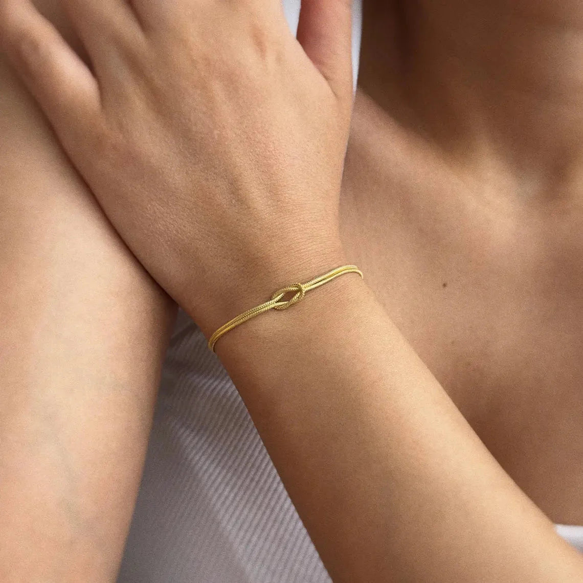 Bracelet nœud d'amour