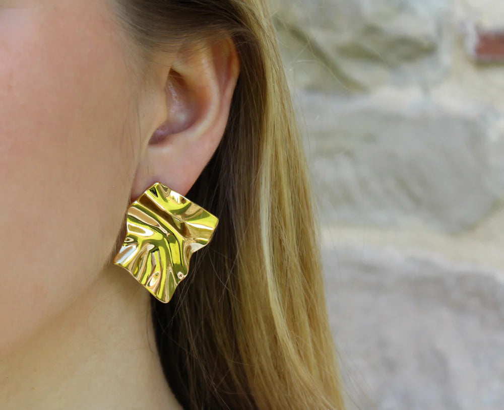 Camélia | Boucles d'oreilles effet froissé en acier inoxydable