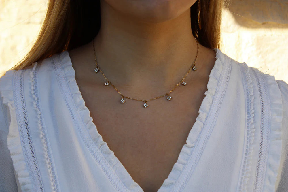 Sandra | Collier trèfles en acier inoxydable
